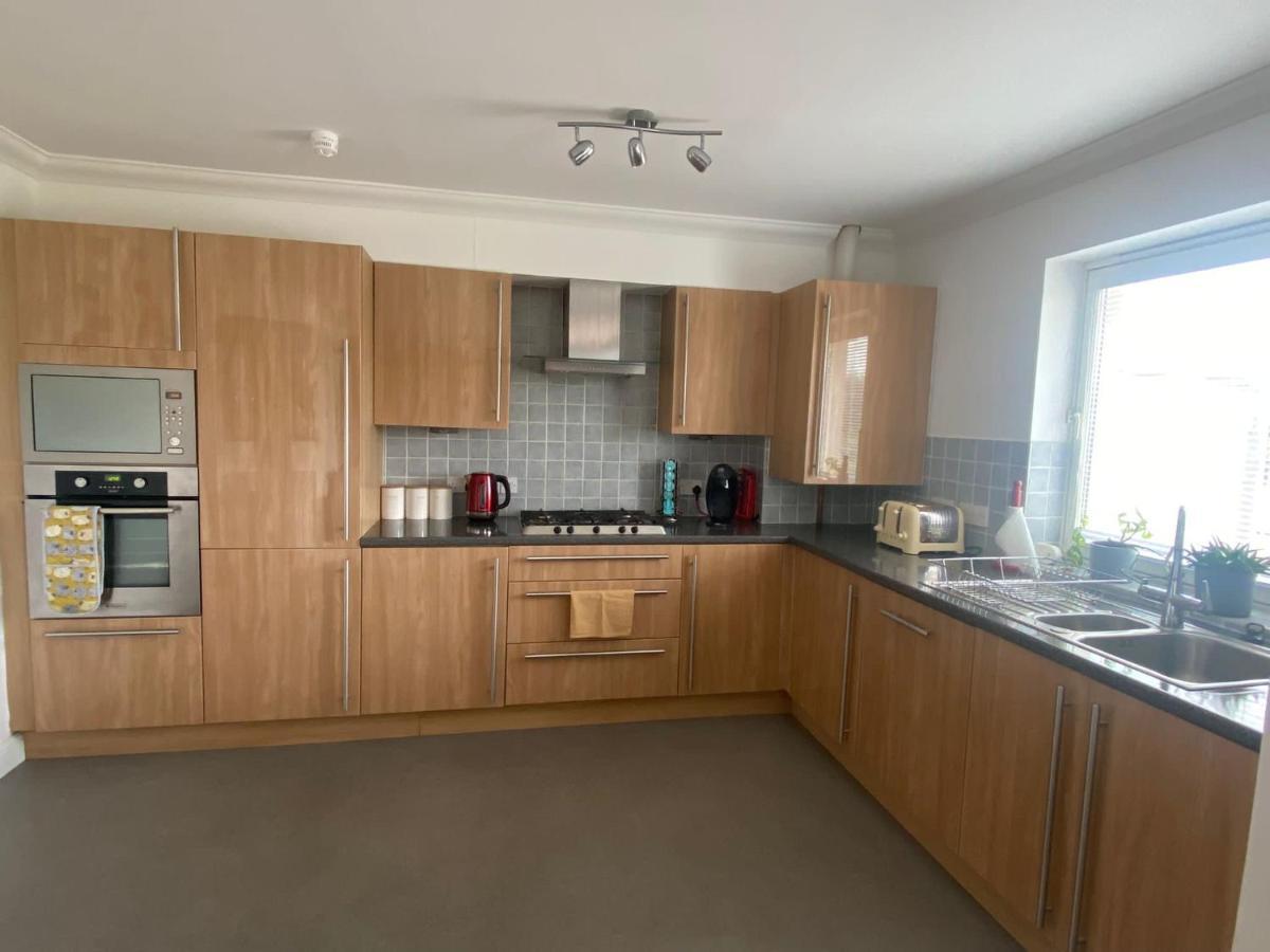 The Duplex Nairn- Spacious 3 Bedroom With Sunny Balcony Εξωτερικό φωτογραφία
